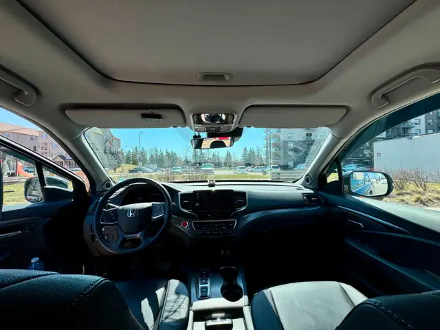 2022 Honda Pilot EX-L Navi - Photo 4