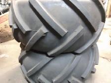 John Deere agricultural tires & rims - Photo 2