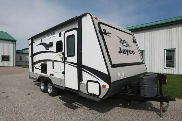 2015 Jayco Jay Feather X18D Hybrid