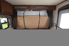 2015 Jayco Jay Feather X18D Hybrid - Photo 9