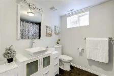 Upgraded semi basement bedroom w/ private washroom/parking - Photo 7