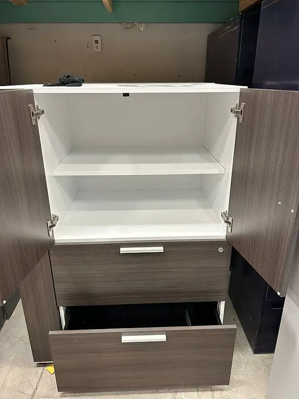 Teknion Storage & 2 Drawer Filing Cabinet with Coat Hanger - Photo 3