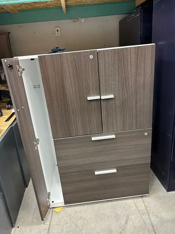 Teknion Storage & 2 Drawer Filing Cabinet with Coat Hanger - Photo 5