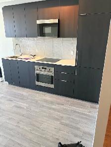 Brand new condo - Photo 6