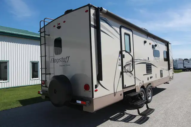 2018 Forest River Flagstaff Super Lite 26RBWS - Photo 4