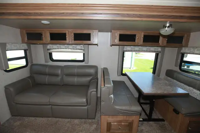 2018 Forest River Flagstaff Super Lite 26RBWS - Photo 10