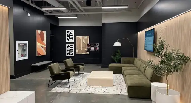 Beautiful Room for Rent near Queens University - Photo 7