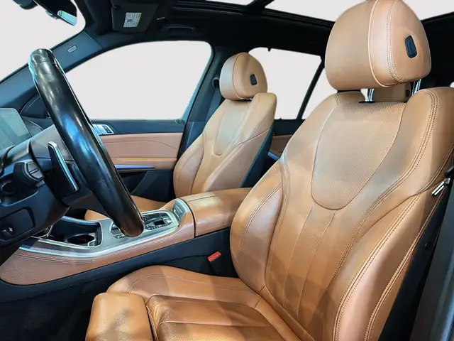 2022 BMW X5 xDrive40i 2 sets/OEM wheels and tires! No accidents! - Photo 3