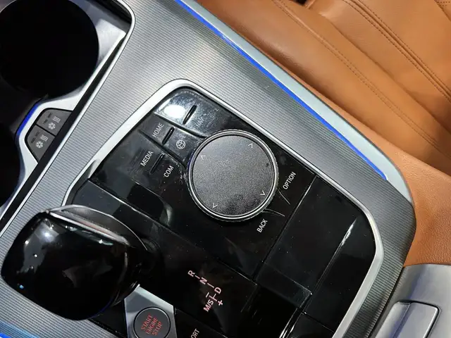 2022 BMW X5 xDrive40i 2 sets/OEM wheels and tires! No accidents! - Photo 10