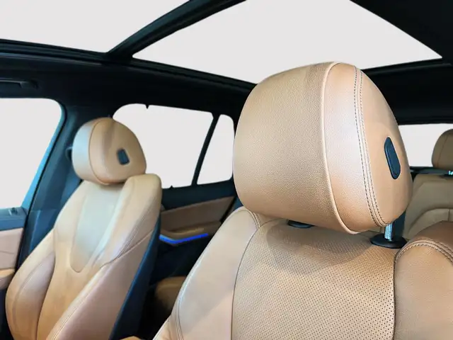 2022 BMW X5 xDrive40i 2 sets/OEM wheels and tires! No accidents! - Photo 14