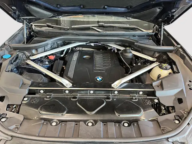 2022 BMW X5 xDrive40i 2 sets/OEM wheels and tires! No accidents! - Photo 21