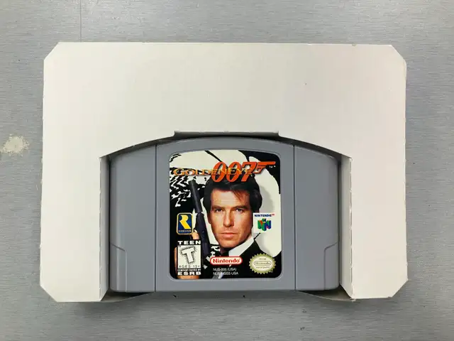 Goldeneye 007 James Bond with Box - Nintendo 64 - Photo 3