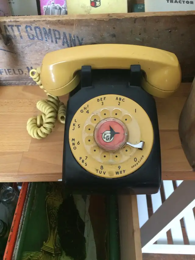 kool stuff in Fairview - Photo 2