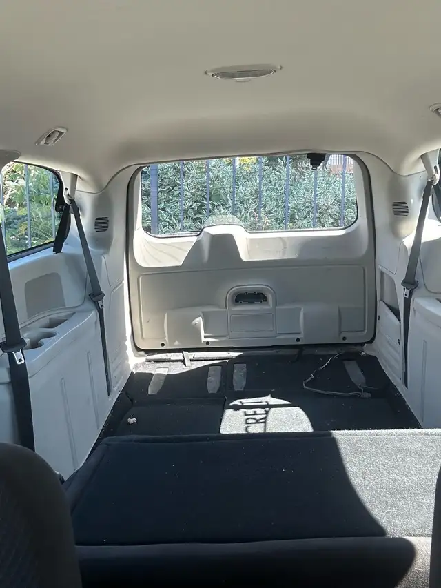 2014 Dodge Caravan - Photo 3