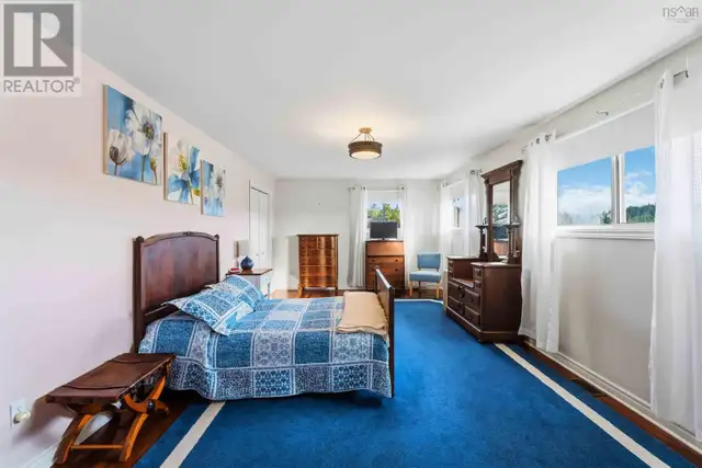 Beautiful Oceanview home for sale - Photo 8