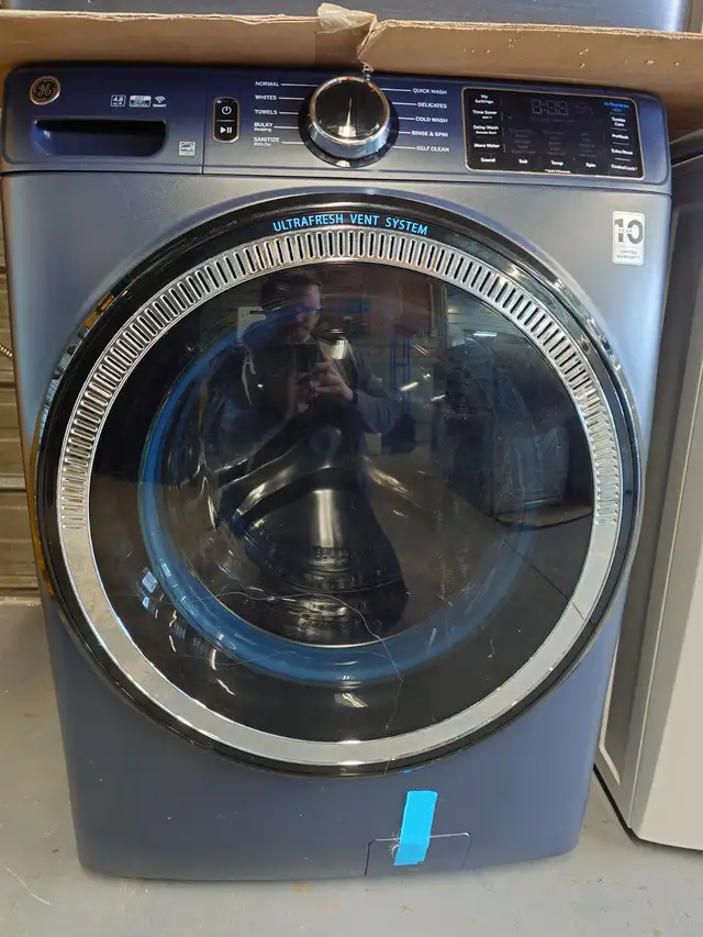 GE '28' Sapphire Blue Front Load Washer / Dryer Set on Sale‼️ - Photo 6