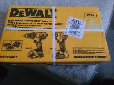 DeWALT DCK240C2 Drill Driver/Impact Driver Kit