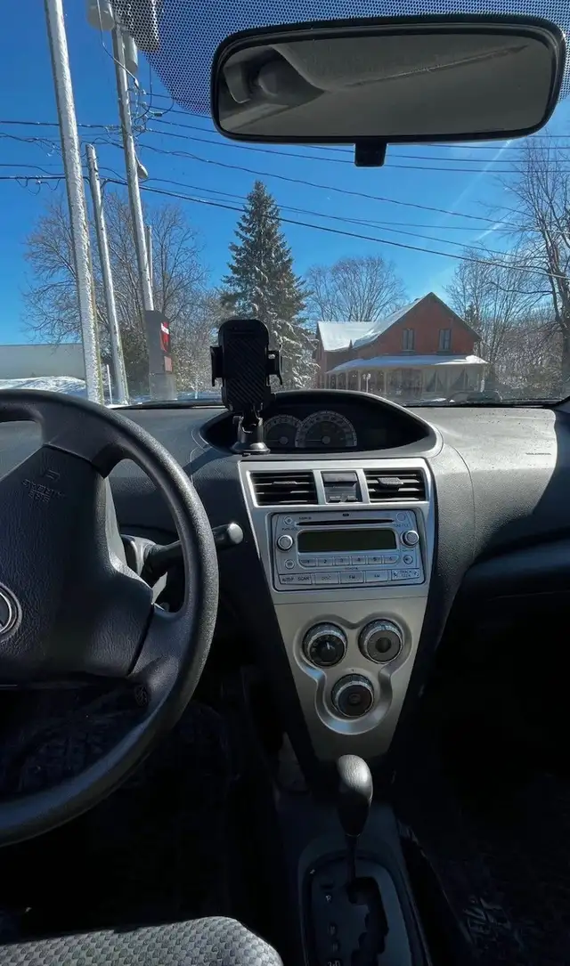 Toyota Yaris 2008 78 000 km - Photo 2