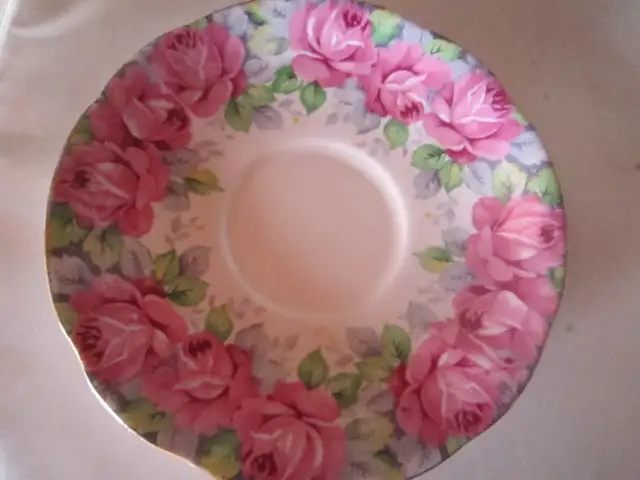 Royal Standard ROSE OF SHARON fine bone tea set for 4 - Photo 2