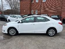 2017 Toyota Corolla LE - Photo 8