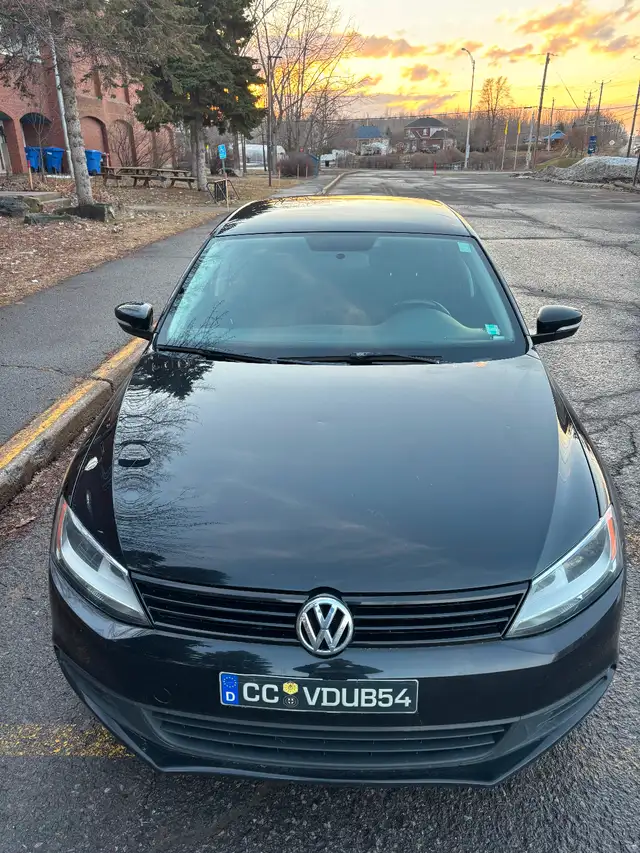 Car for Sale - Photo 2