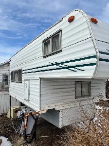 Truck camper - Photo 3