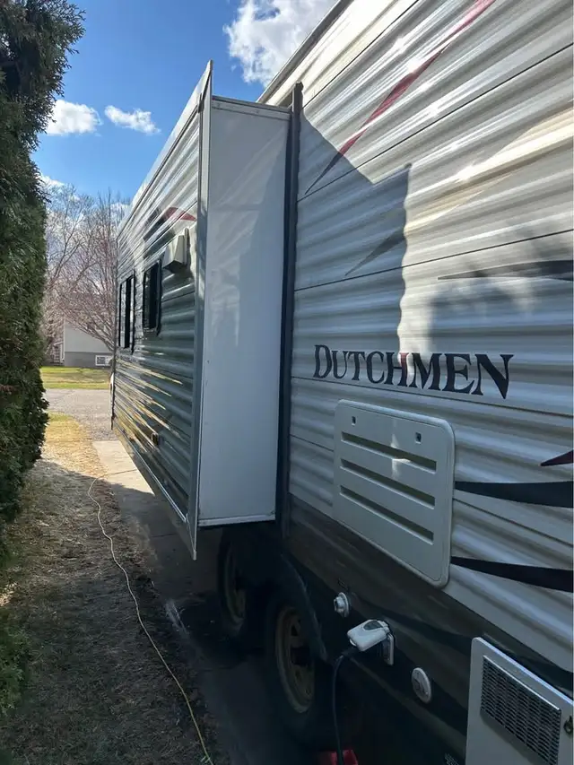 2012 Dutchmen Travel Trailer - Photo 9