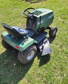 Turf Trac 12/38 Lawn Tractor - Photo 3