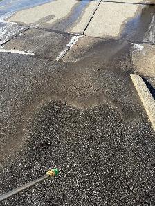 driveway/concrete cleaning - Photo 2