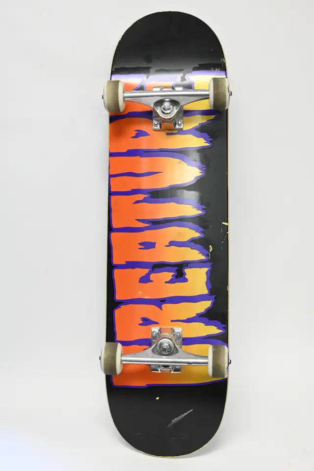 Skateboard 8.5' long Creature Stump USED in goog condition - Photo 6