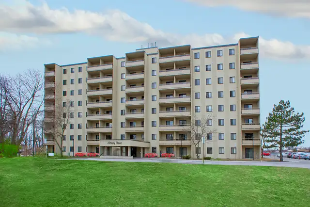 Ideal Mature Living in Fort Erie!  2 Bedroom Apartment for Rent! - Photo 16