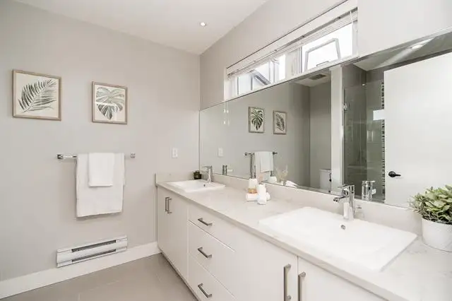 Spacious 3-Bedroom End-Unit Townhouse in Burke Mountain – Availa - Photo 26