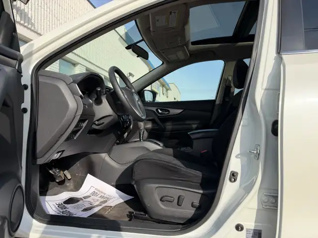 2016 Nissan Rogue| All Wheel Drive| Low Mileage | 360 Camera | - Photo 12