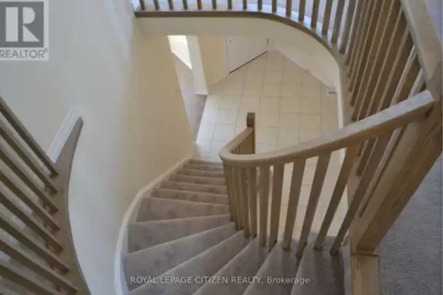 Room for Rent In Lindsay - Photo 5