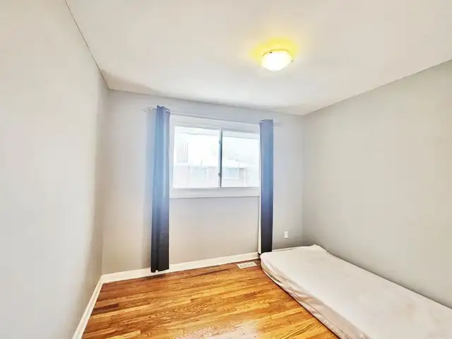Semi-Detached Home/4  1 Bdrm/Finished Basement/Rent/Ottawa - Photo 12