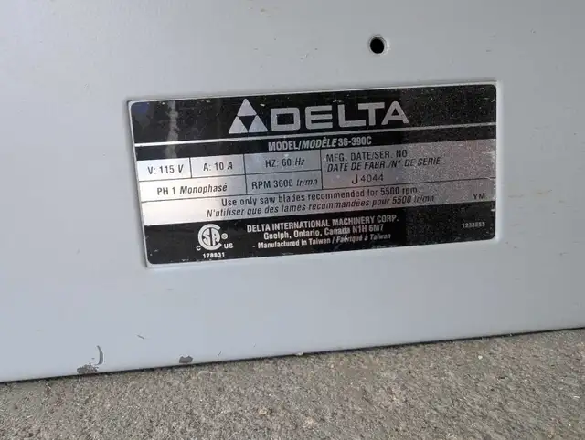 Delta Table Saw - Photo 5