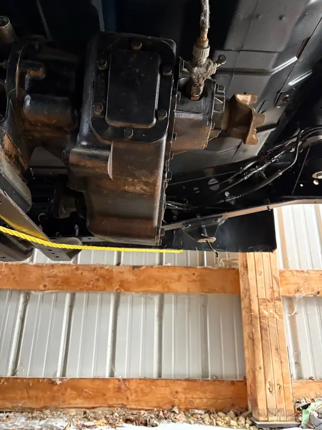 1980 chev 12 valve Cummins NV4500 5 speed - Photo 10