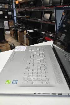 HP Envy 17-u108ca Touch Screen i7-7500U 16Go DDR4 SSD 500Go HDMI - Photo 3