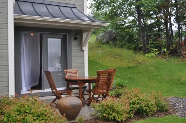 CONDO meublé LAURENTIDES - Piedmont, piscine , court terme - Photo 8