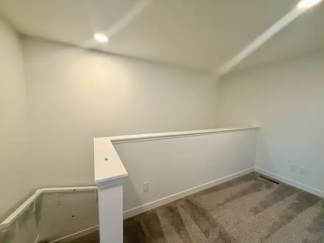 Mattson 3 Bed 2.5 Bath Single Garage Townhouse - Photo 9