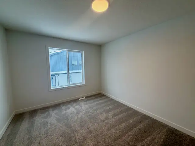 Mattson 3 Bed 2.5 Bath Single Garage Townhouse - Photo 19