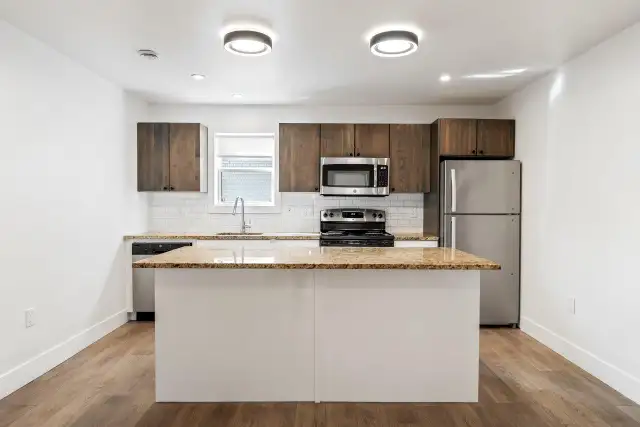 Beautiful 3bed/2bath HFX APT/Heat-pump - VIDEO TOUR! - Photo 6