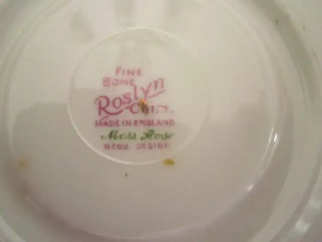 Roslyn MOSS ROSE fine bone china - Photo 3