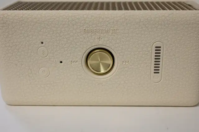 Marshall Emberton III Portable Blutooth Speaker USED working - Photo 3