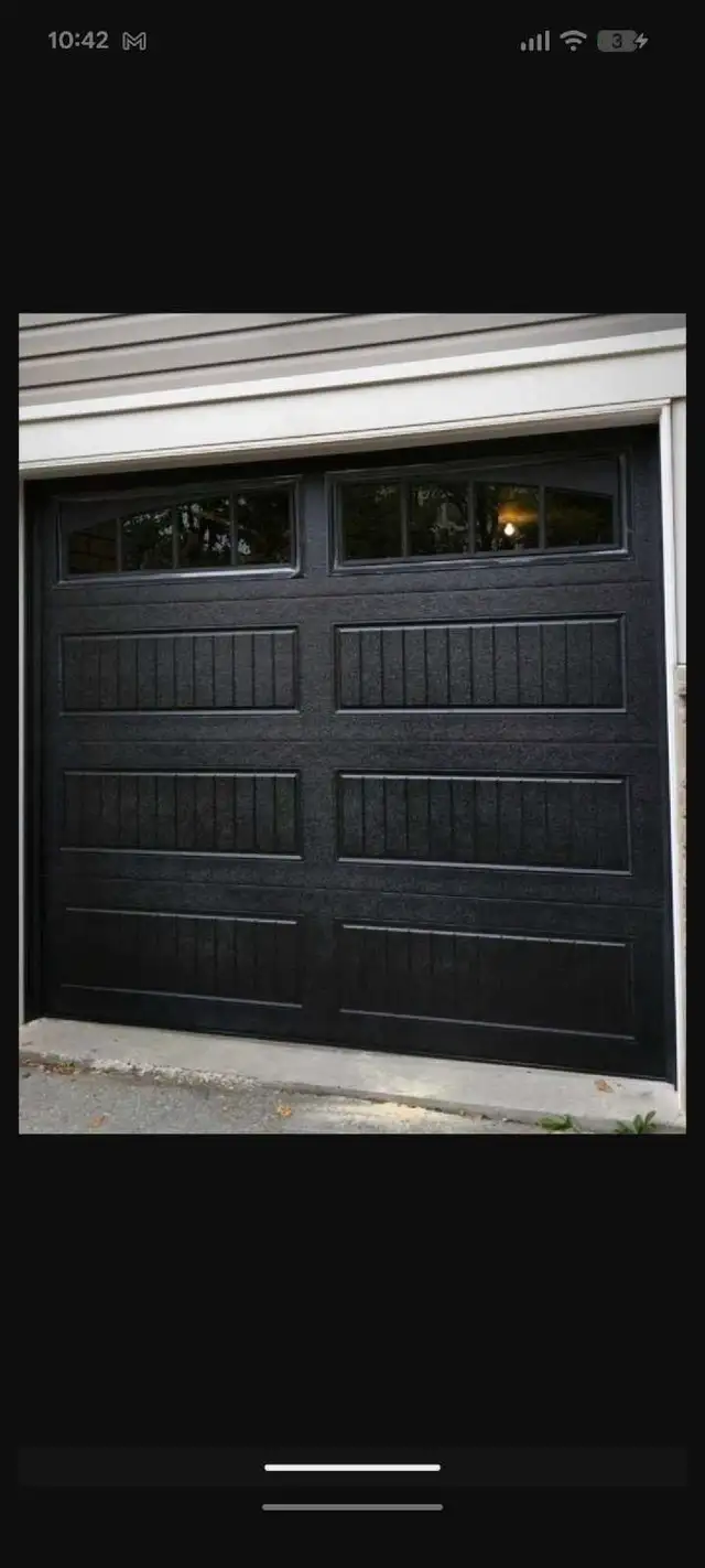 garage door - Photo 2