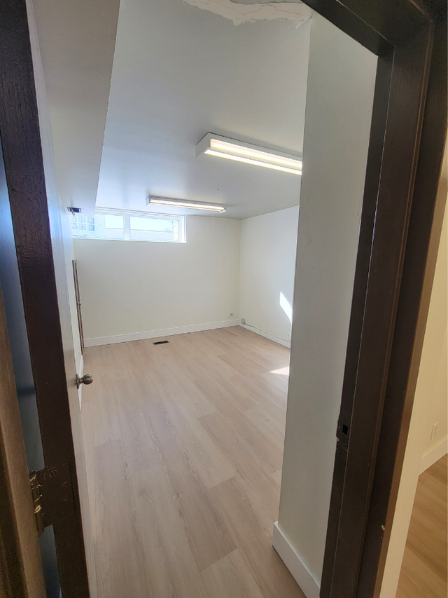 Office Space for Rent – West Edmonton (Utilities Included) - Photo 7