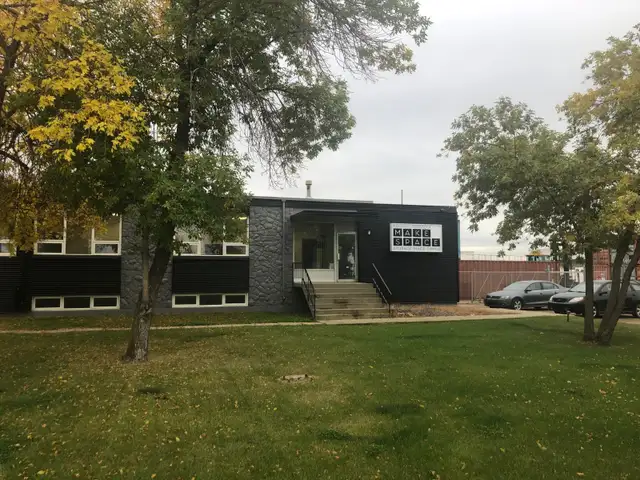 Office Space for Rent – West Edmonton (Utilities Included) - Photo 8