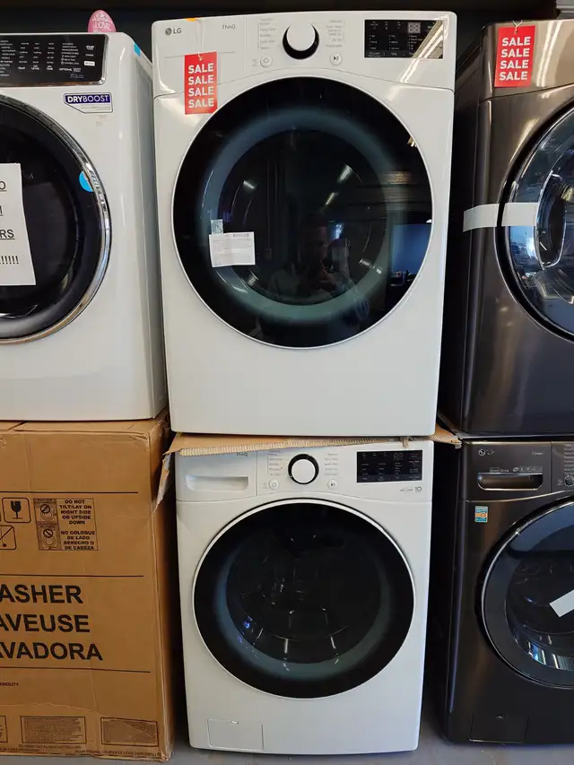 LG '27' White Front Load Washer & Gas Dryer Set on Sale‼️