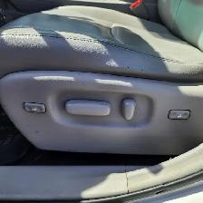 REDUCED - 2011 TOYOTA HIGHLANDER LIMITED - Photo 8