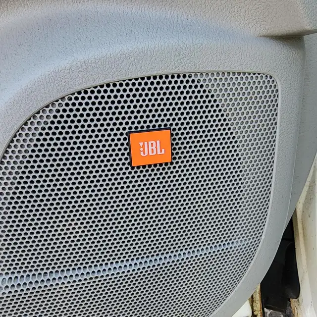 REDUCED - 2011 TOYOTA HIGHLANDER LIMITED - Photo 9